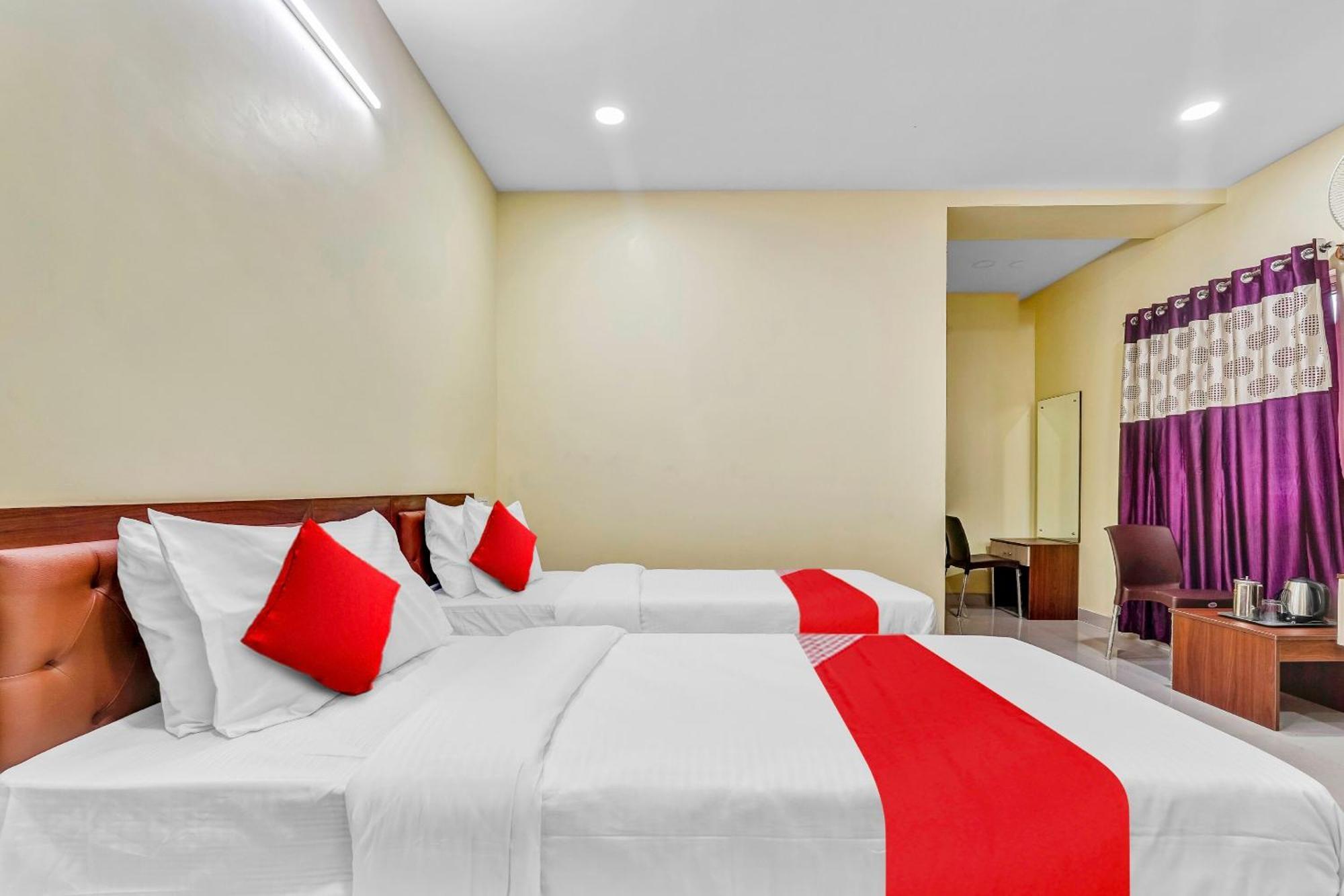 Oyo Flagship Hotel Ayodhya Bangalore Exterior foto